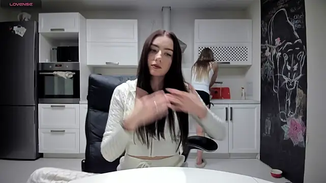 Snapshot of lisenok chatting on May 30, 6:46 pm lisenok online show from May 30, 6:46 pm