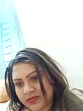 Snapshot of blue-berry07 chatting on December 15, 10:10 am blue-berry07 online show from December 15, 10:10 am