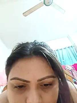 Snapshot of blue-berry07 chatting on November 25, 11:48 pm blue-berry07 online show from November 25, 11:48 pm