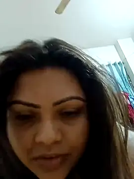 Snapshot of blue-berry07 chatting on November 12, 8:56 pm blue-berry07 online show from November 12, 8:56 pm