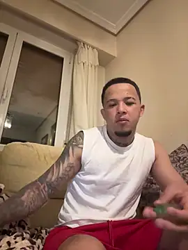 yeiyei oficial online show from April 12, 3:10 am