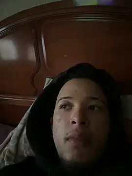 yeiyei oficial online show from September 27, 5:30 pm