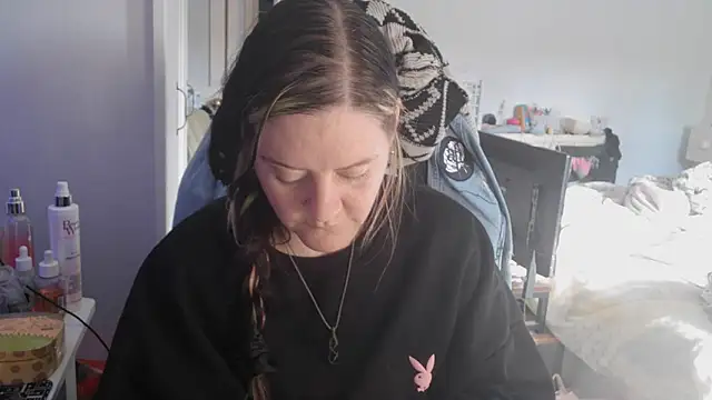 Snapshot of AureliaXOX chatting on September 30, 2:45 pm AureliaXOX online show from September 30, 2:45 pm