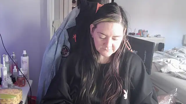 Snapshot of AureliaXOX chatting on September 25, 9:26 am AureliaXOX online show from September 25, 9:26 am