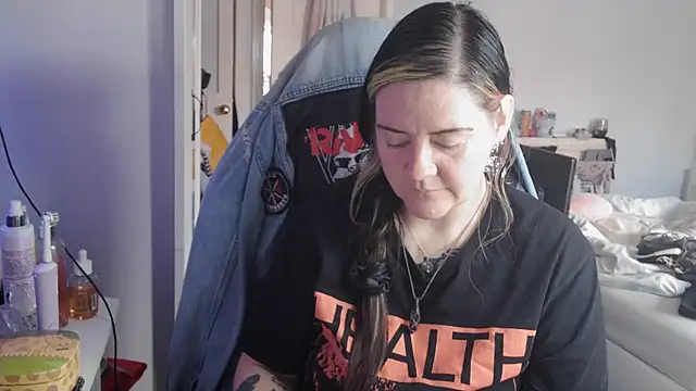 Snapshot of AureliaXOX chatting on September 19, 9:02 am AureliaXOX online show from September 19, 9:02 am