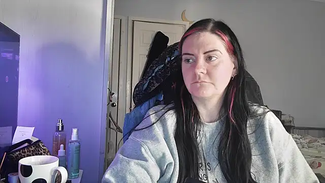 AureliaXOX online show from December 3, 12:59 pm