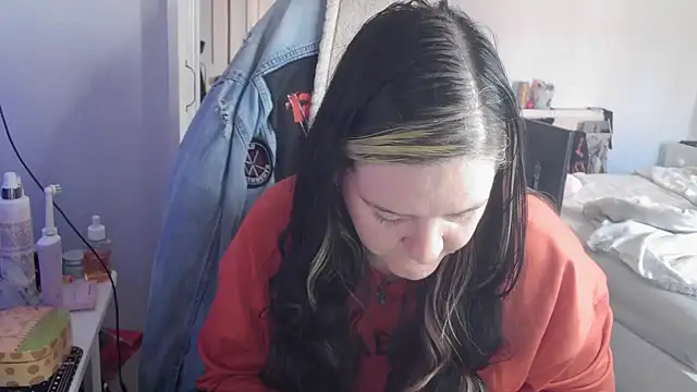 Snapshot of AureliaXOX chatting on September 16, 10:05 am AureliaXOX online show from September 16, 10:05 am