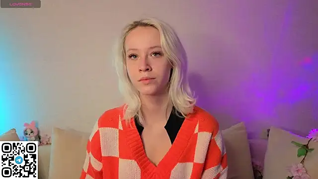 Anadeyaaa online show from November 8, 2:48 am