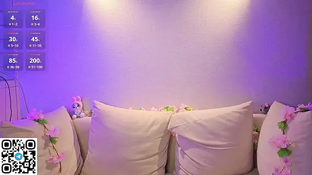 Anadeyaaa online show from November 21, 11:59 pm