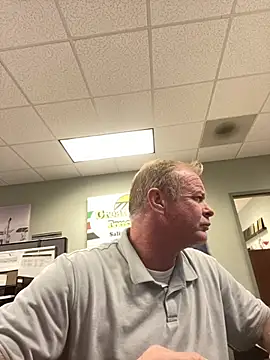 hintly online show from March 31, 10:01 pm