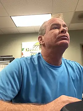 hintly online show from December 15, 10:04 pm