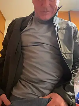 hintly online show from March 3, 12:56 pm