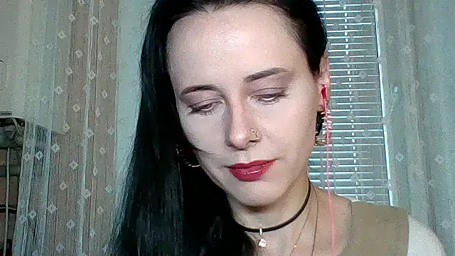 Snapshot of LuminousLady chatting on October 26, 2:17 pm LuminousLady online show from October 26, 2:17 pm