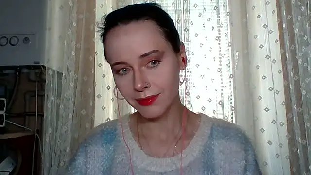 Snapshot of LuminousLady chatting on September 18, 6:16 am LuminousLady online show from September 18, 6:16 am