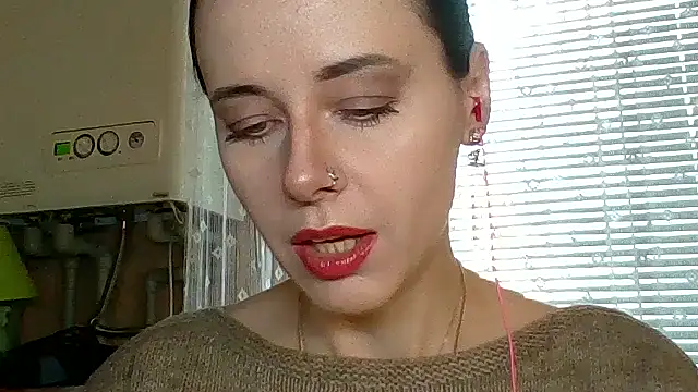 Snapshot of LuminousLady chatting on October 30, 10:13 am LuminousLady online show from October 30, 10:13 am