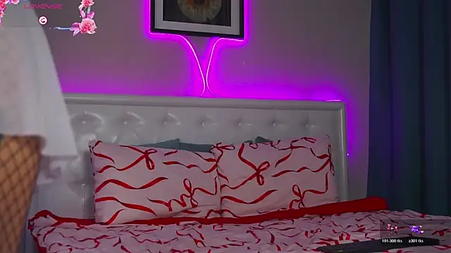 LeaCox  online show from November 12, 8:07 am