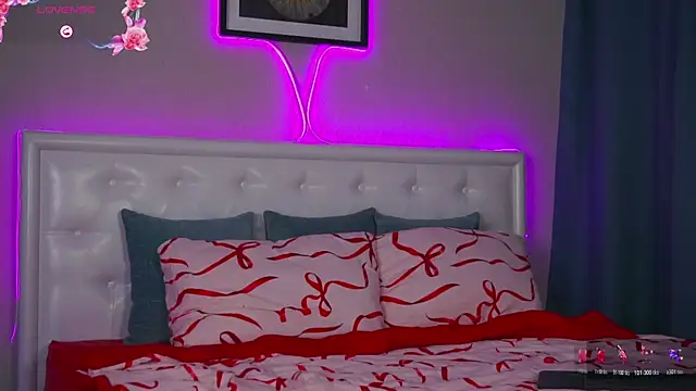 LeaCox  online show from November 20, 8:26 am