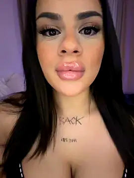 mrsbellanova online show from November 17, 10:03 pm