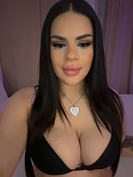 mrsbellanova online show from November 12, 10:24 pm