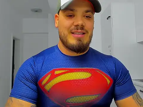 Snapshot of ZackMasterss chatting on October 27, 10:33 pm ZackMasterss online show from October 27, 10:33 pm