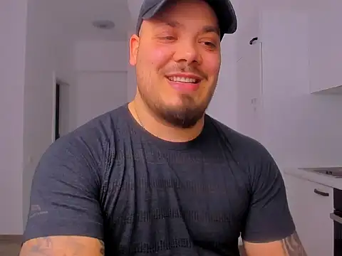 ZackMasterss online show from March 15, 7:54 pm