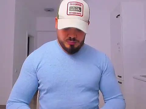 Snapshot of ZackMasterss chatting on November 28, 11:27 pm ZackMasterss online show from November 28, 11:27 pm