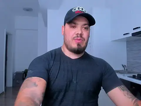 ZackMasterss online show from May 20, 9:01 pm