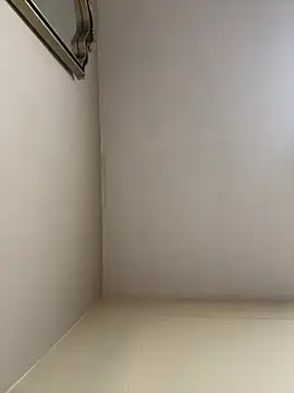 Snapshot of aleds17668 chatting on March 13, 3:33 am aleds17668 online show from March 13, 3:33 am