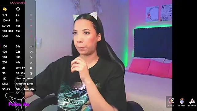 SallyWhitee online show from November 30, 3:51 am