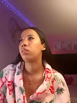 SallyWhitee online show from February 11, 4:12 am