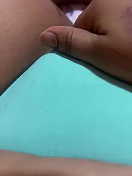 tunenarica22 online show from April 4, 3:51 pm