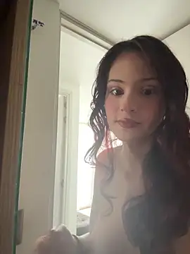 AngelRuby online show from April 10, 7:21 pm