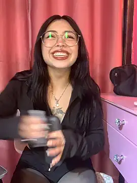 Valu euphoria online show from March 23, 8:08 pm