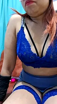 Snapshot of sharonlopez9611 chatting on February 27, 4:24 am sharonlopez9611 online show from February 27, 4:24 am