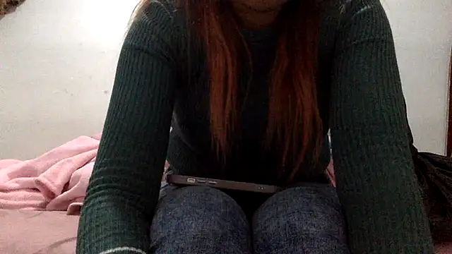 Snapshot of sharonlopez9611 chatting on December 2, 2:45 am sharonlopez9611 online show from December 2, 2:45 am