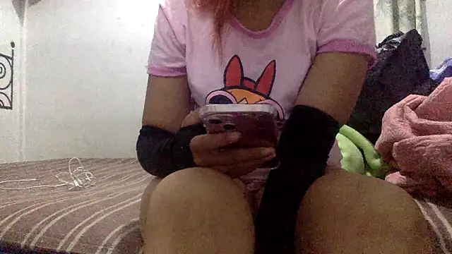 sharonlopez9611 online show from February 21, 3:30 am