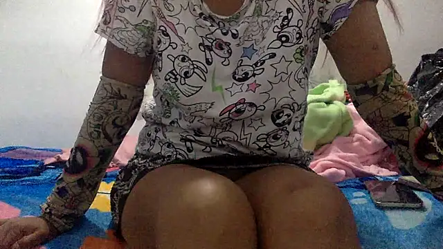 Snapshot of sharonlopez9611 chatting on September 29, 4:19 am sharonlopez9611 online show from September 29, 4:19 am
