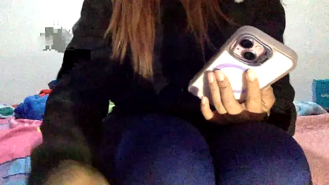 sharonlopez9611 online show from December 22, 3:28 am