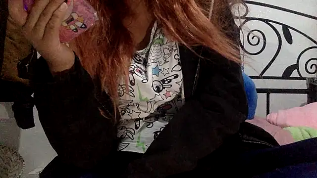 sharonlopez9611 online show from March 23, 2:55 am