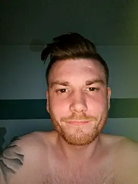 Foxtrott 242 online show from September 26, 10:49 pm