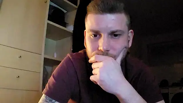 Foxtrott 242 online show from November 23, 9:47 pm