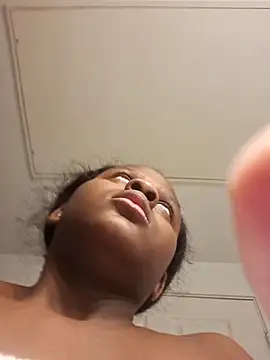 CocoaDoll22 online show from November 27, 10:21 pm