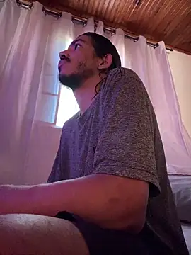 Mineirinho043 online show from April 15, 2:43 pm