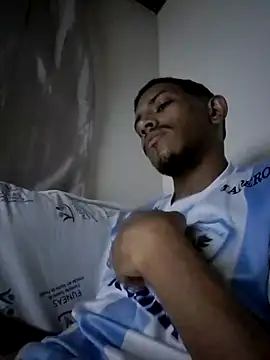 Mineirinho043 online show from March 19, 4:36 am