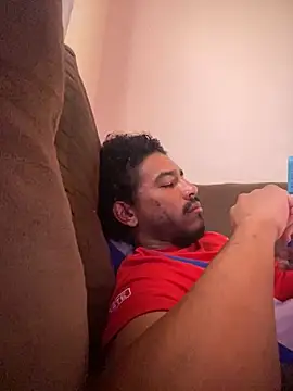 Mineirinho043 online show from October 16, 2:25 pm