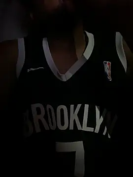 Mineirinho043 online show from November 21, 12:31 am