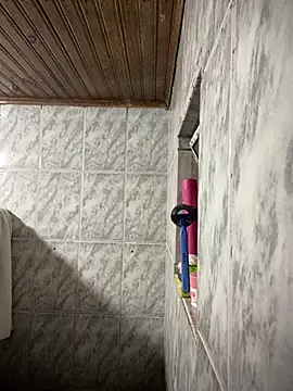 Mineirinho043 online show from February 20, 7:05 pm