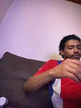 Mineirinho043 online show from October 12, 6:42 pm