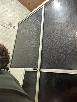 Mineirinho043 online show from November 19, 1:27 am