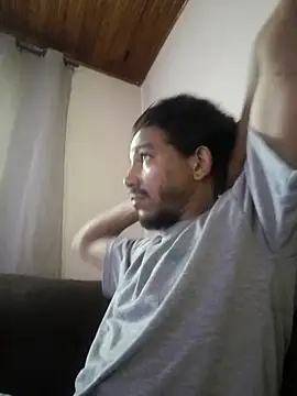 Mineirinho043 online show from October 18, 2:30 pm